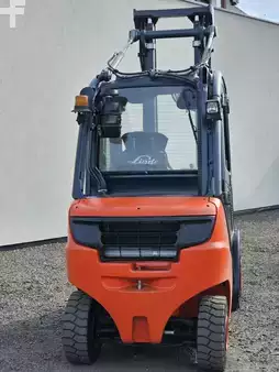 Wózki widłowe diesel 2018  Linde H25D-02/600 (10)