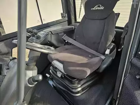Wózki widłowe diesel 2018  Linde H25D-02/600 (7)