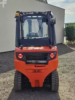 Wózki gazowe 2014  Linde H25T-02 Triplex (12)