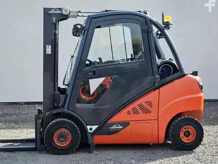 Wózki gazowe 2014  Linde H25T-02 Triplex (3)