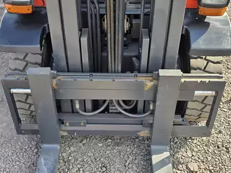 Wózki gazowe 2014  Linde H25T-02 Triplex (6)