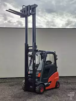Dieselový VZV 2018  Linde H18D-01 nur 5988h (3)