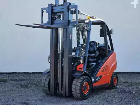 Wózki gazowe 2018  Linde H25T-02/600 Triplex (4)