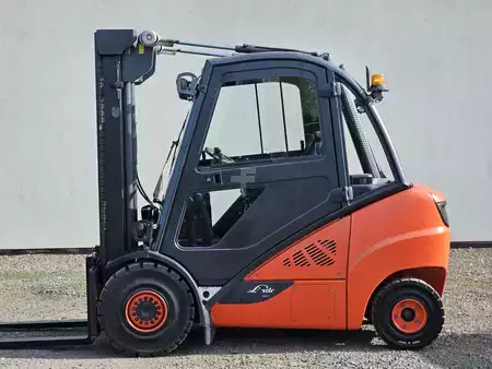 Wózki widłowe diesel 2017  Linde H30D-02 (3)