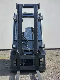 Wózki widłowe diesel 2017  Linde H30D-02 (5)