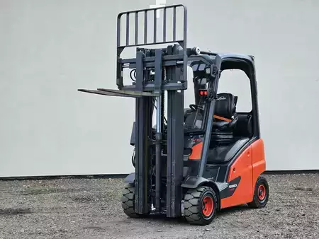 Wózki gazowe 2019  Linde H16T-01 Triplex nur 1430h (3)