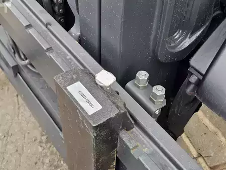 Wózki gazowe 2017  Linde H50T-02 Triplex (10)