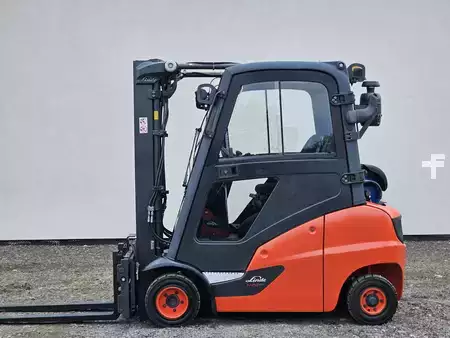 LPG VZV 2018  Linde H20T-01 nur 2545h (4)