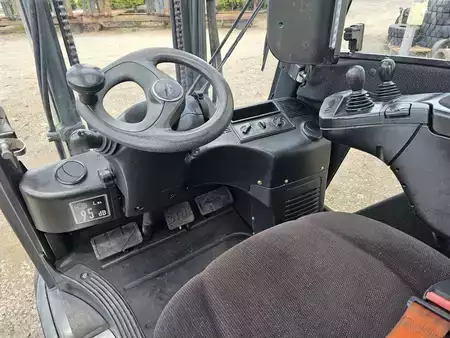 LPG VZV 2018  Linde H20T-01 nur 2545h (8)
