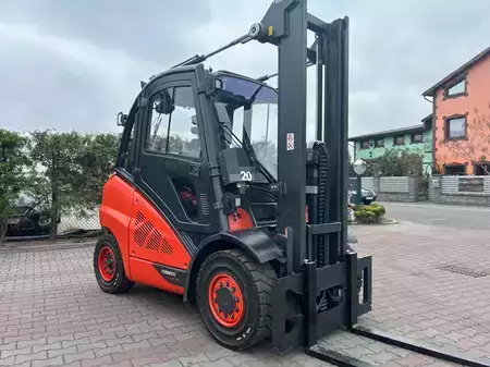 Empilhador a gás 2019  Linde H45T-02 (10)
