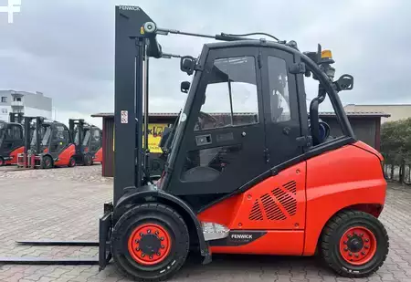 Empilhador a gás 2019  Linde H45T-02 (2)