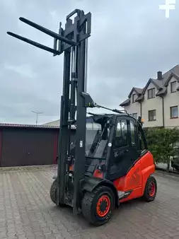 Empilhador a gás 2019  Linde H45T-02 (3)