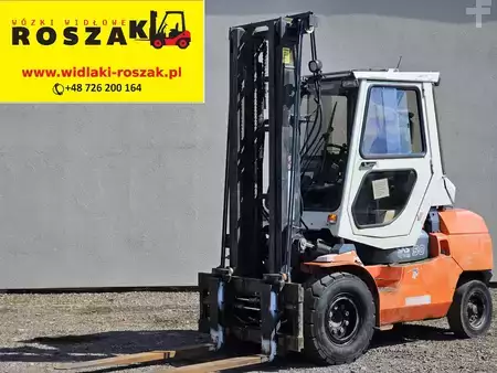 Diesel Forklifts 2008  Toyota 42-7FD45 (1)