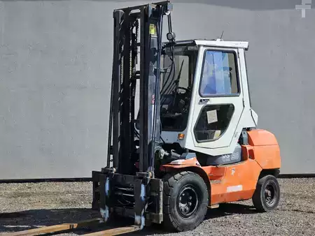 Diesel Forklifts 2008  Toyota 42-7FD45 (2)