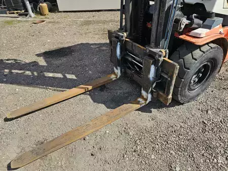 Diesel Forklifts 2008  Toyota 42-7FD45 (6)