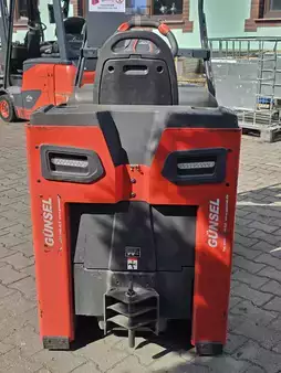 Tahač 2021  Linde P40C-01 (5)