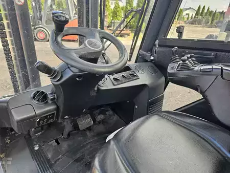 Wózki widłowe diesel 2017  Linde H30D-02 nur 4941h (7)