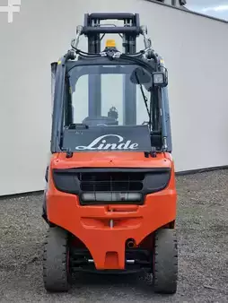 Wózki gazowe 2019  Linde H35T-02 Triplex 6,45m (10)