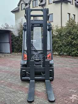 Gas truck 2016  Linde H25T-02 (9)