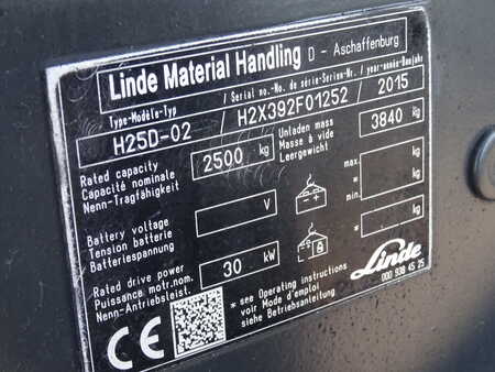 Wózki widłowe diesel 2015  Linde H25D-02 (10) 