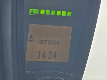 Treibgasstapler 2018  Linde H20T-02/600 nur 3714h (4)