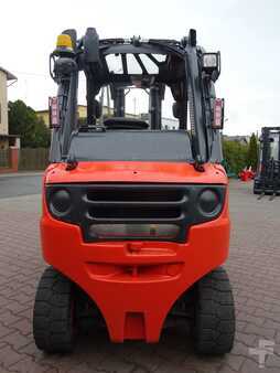 Propane Forklifts 2016  Linde H25T-02 (5)