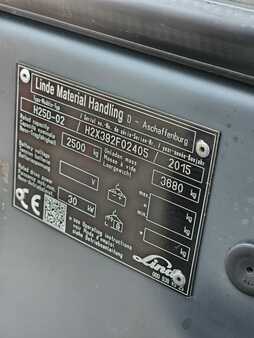 Dieselstapler 2015  Linde H25D-02 (11)