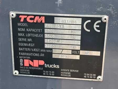 Empilhador a gás 2007  TCM FHG25T3 (11)