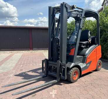 LPG Forklifts 2018  Linde H16T-01 (1)