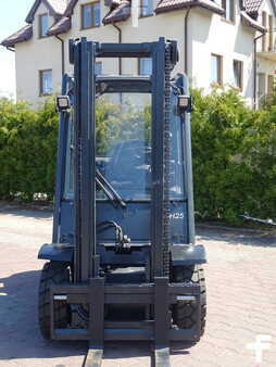 Diesel Forklifts 2017  Linde H25D-02 (10)