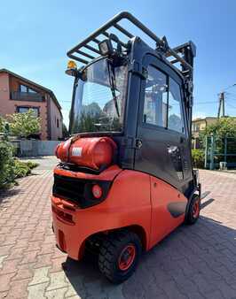 Carrello elevatore a gas 2017  Linde H16T-01 (6)