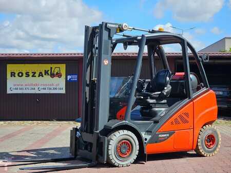 LPG Forklifts 2014  Linde H20T-02/600 Triplex (1)