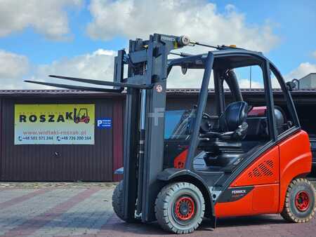 Propane Forklifts 2014  Linde H20T-02/600 Triplex (3)