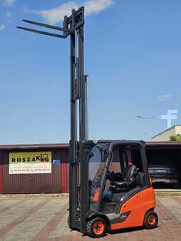 Carrello elevatore a gas 2020  Linde H16T-01 Triplex (4)