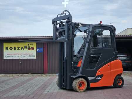 Gázüzemű targoncák 2018  Linde H20T-01 Triplex (3)