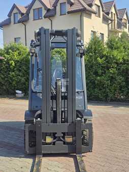 Diesel truck 2017  Linde H25D-02/600 Triplex (9)