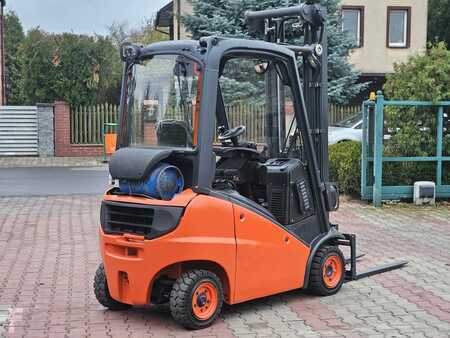 LPG VZV 2015  Linde H16T-01 Triplex (6)