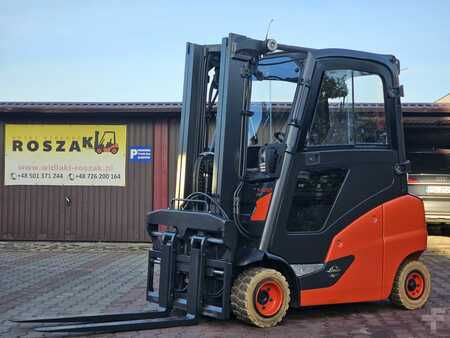 LPG Forklifts 2019  Linde H20T-01 Triplex (1)