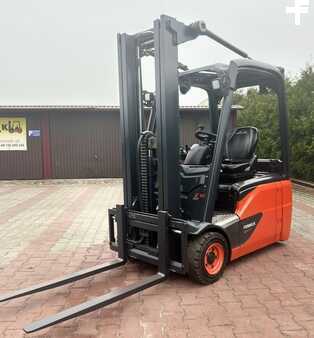 Electric - 3 wheels 2017  Linde E16-02 Triplex (1)