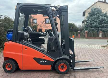 LPG Forklifts 2020  Linde H16T-01 (7)