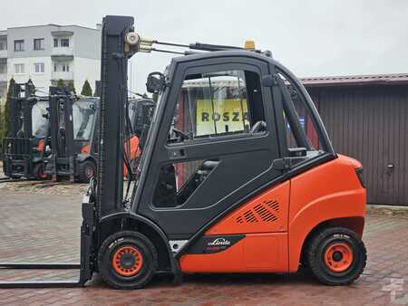 Empilhador diesel 2014  Linde H25D-02 (2)