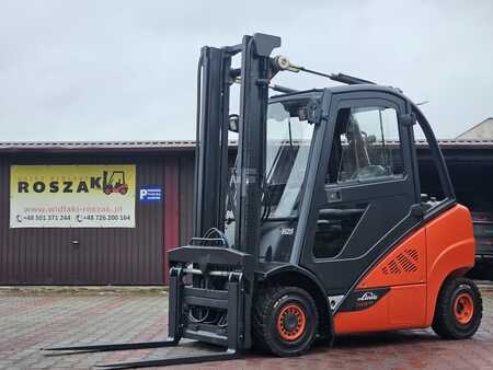 Empilhador diesel 2014  Linde H25D-02 (1)