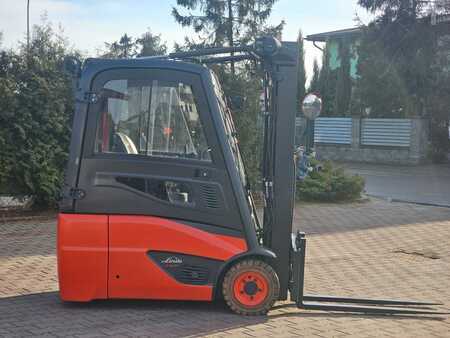 Elektro tříkolové VZV 2019  Linde E16-02 Triplex nur 4798h (10)