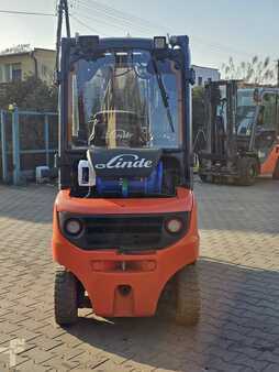 Propane Forklifts 2019  Linde H20T-01 Triplex (6)