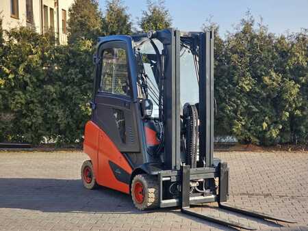 Propane Forklifts 2019  Linde H20T-01 Triplex (10)