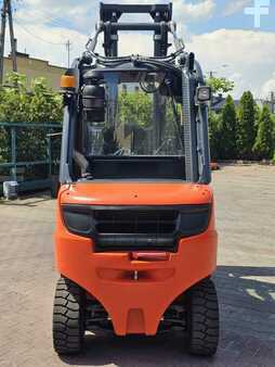 Dieselový VZV 2018  Linde H25D-02/600 (6)