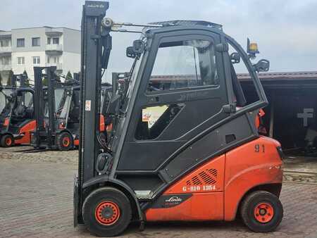 Linde H35T-02