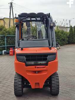 Linde H30T-02 Triplex