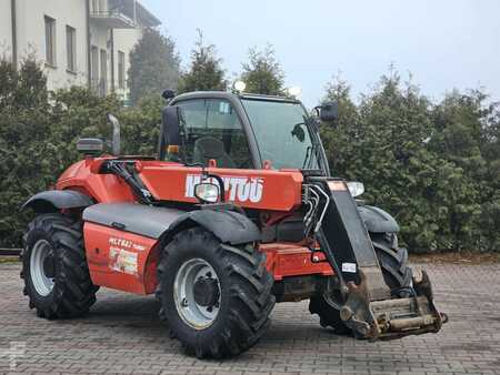 Chariots téléscopiques fixes 2014  Manitou MLT627 (9)