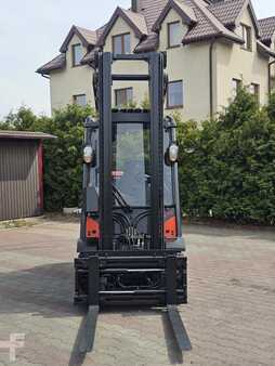 Gas truck 2019  Linde H25T-02 (10)